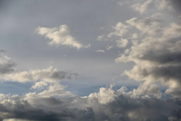 Awan Putih Langit Biru — Stok Foto