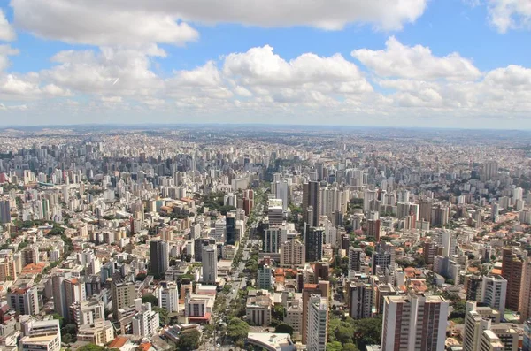 Brezilya 'nın Belo Horizonte şehrinin güzel hava manzarası
