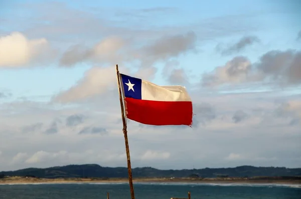 Bandera Chile Contra Fondo Del Cielo — Foto de Stock