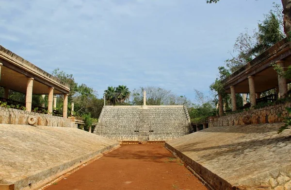 Eski Meksika top oyunu