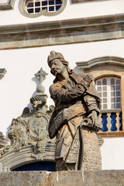 18. yüzyılın ikinci yarısında Bon Jesus de Matosinhos 'daki farklı Hıristiyan peygamberlerin heykelleri, Brezilya' nın Kongonhas şehrinde Haç Yolu 'na adanmış rokoko kilisesi. 