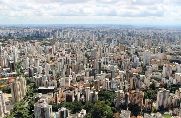 Brezilya 'nın Belo Horizonte şehrinin güzel hava manzarası