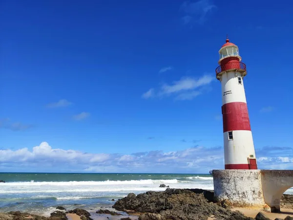 Deniz fenerinin güzel manzarası 