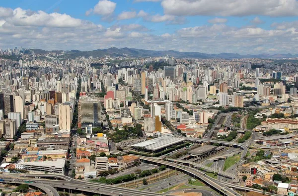 Brezilya 'nın Belo Horizonte şehrinin güzel hava manzarası