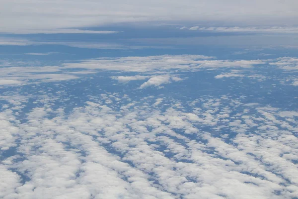 Nuages Blancs Dans Ciel Bleu — Photo