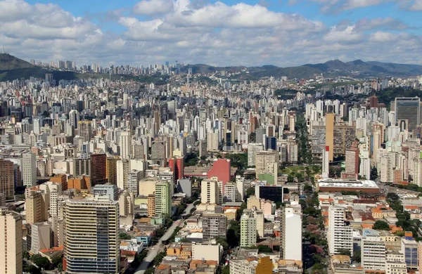 Brezilya 'nın Belo Horizonte şehrinin güzel hava manzarası