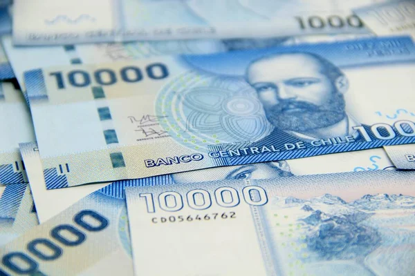 Şili pezosu. Yakın çekim faturaları.