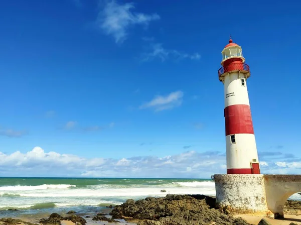 Deniz fenerinin güzel manzarası 