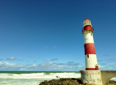 Deniz fenerinin güzel manzarası 