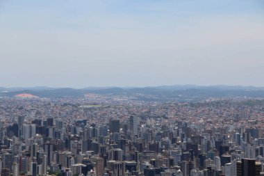 Brezilya 'nın Belo Horizonte kentinin havadan görünüşü
