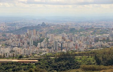 Brezilya 'nın Belo Horizonte şehrinin güzel hava manzarası