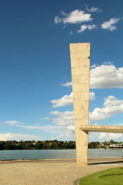 BH, BRAZIL - 24 Aralık 2016 'da Brezilya' nın Belo Horizonte kentinde, Assisi 'li Aziz Francis Kilisesi' nin dış görünüşü. Oscar Niemeyer tarafından tasarlandı. Pampulha Kilisesi olarak bilinir..