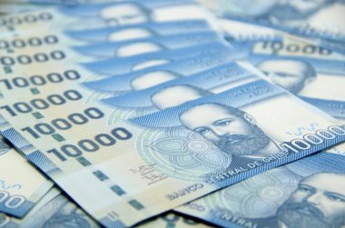 Şili pezosu. Yakın çekim faturaları.