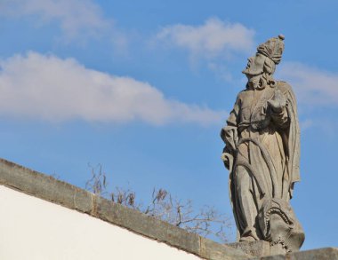 18. yüzyılın ikinci yarısında Bon Jesus de Matosinhos 'daki farklı Hıristiyan peygamberlerin heykelleri, Brezilya' nın Kongonhas şehrinde Haç Yolu 'na adanmış rokoko kilisesi. 