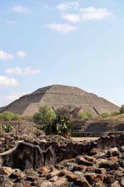 Teotihuacan manzarası, Meksika 'da antik bir şehir.