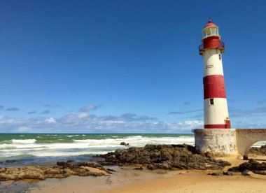 Deniz fenerinin güzel manzarası 