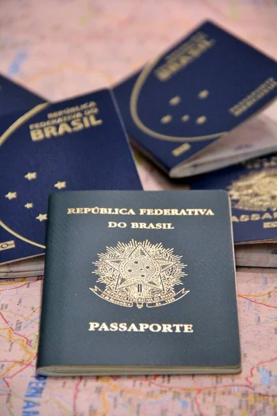 Vista Primer Plano Varios Pasaportes Mapa — Foto de Stock