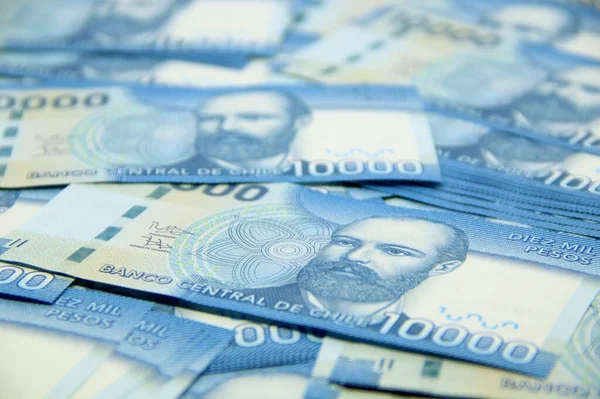 Şili pezosu. Yakın çekim faturaları.