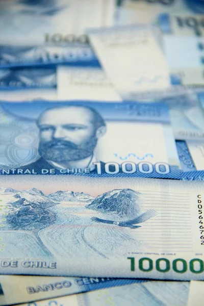 Şili pezosu. Yakın çekim faturaları.