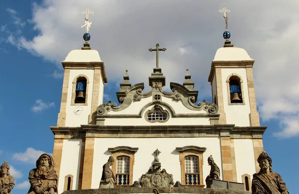 18. yüzyılın ikinci yarısında Bon Jesus de Matosinhos 'daki farklı Hıristiyan peygamberlerin heykelleri, Brezilya' nın Kongonhas şehrinde Haç Yolu 'na adanmış rokoko kilisesi. 