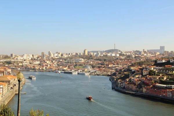 葡萄牙波尔图港口城市建筑 建筑立面和街道景观 — 图库照片