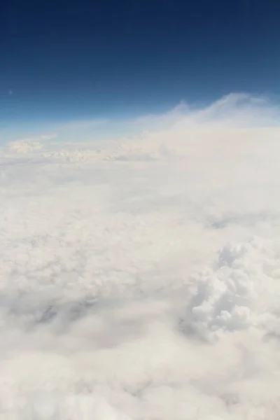 Nuages Blancs Dans Ciel Bleu — Photo