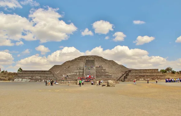 Vista Das Pirâmides Ruínas Teotihuacan Uma Cidade Antiga México — Fotografia de Stock