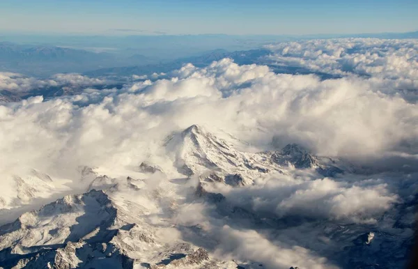 Beautiful Aerial View Mountains Clouds — Stock Photo, Image