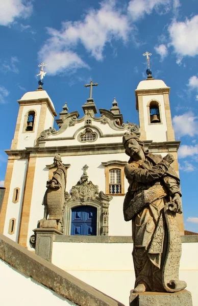 18. yüzyılın ikinci yarısında Bon Jesus de Matosinhos 'daki farklı Hıristiyan peygamberlerin heykelleri, Brezilya' nın Kongonhas şehrinde Haç Yolu 'na adanmış rokoko kilisesi. 