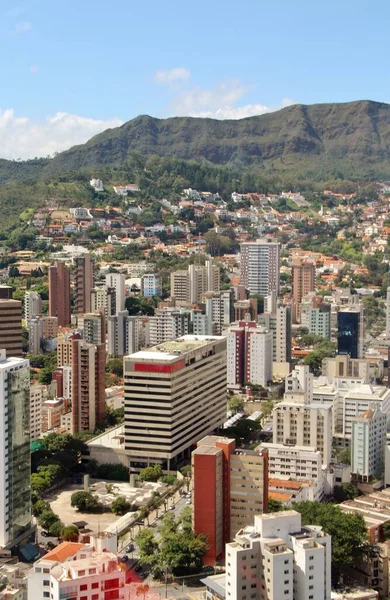 Brezilya 'nın Belo Horizonte şehrinin güzel hava manzarası