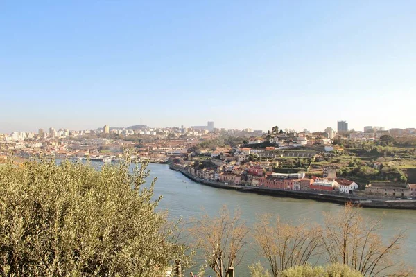 Mimari manzara, binalar ve caddeler liman kenti, Porto, Portekiz