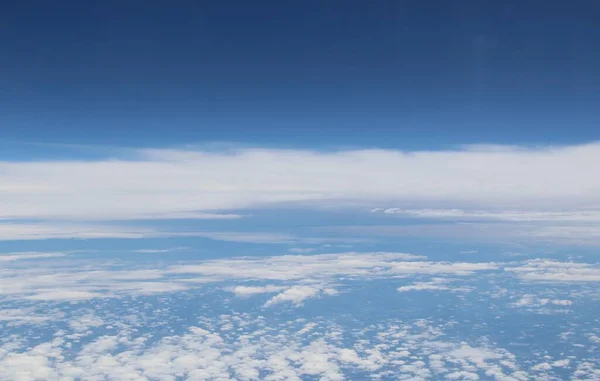 Nuages Blancs Dans Ciel Bleu — Photo