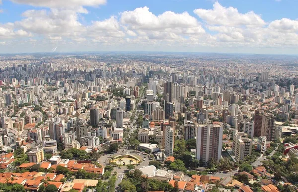 Brezilya 'nın Belo Horizonte şehrinin güzel hava manzarası
