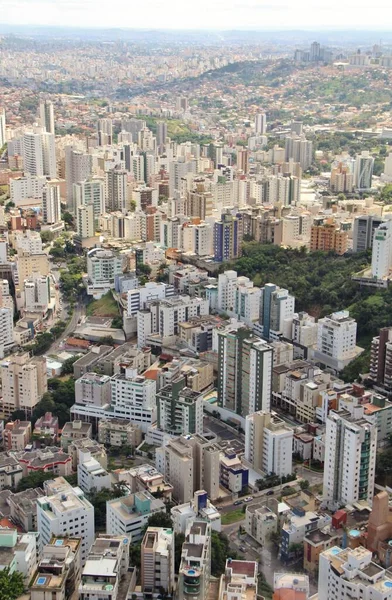 Brezilya 'nın Belo Horizonte şehrinin güzel hava manzarası