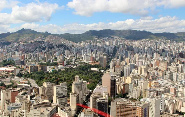 Brezilya 'nın Belo Horizonte şehrinin güzel hava manzarası
