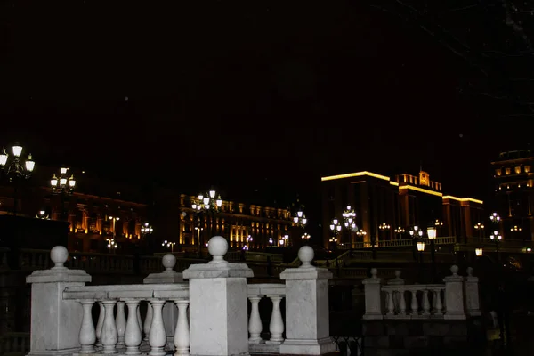 Neve Cai Noite Praça Vermelha Moscou Rússia — Fotografia de Stock