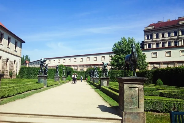 Praga República Checa Mayo 2015 Vista Del Palacio Barroco Wallenstein — Foto de Stock