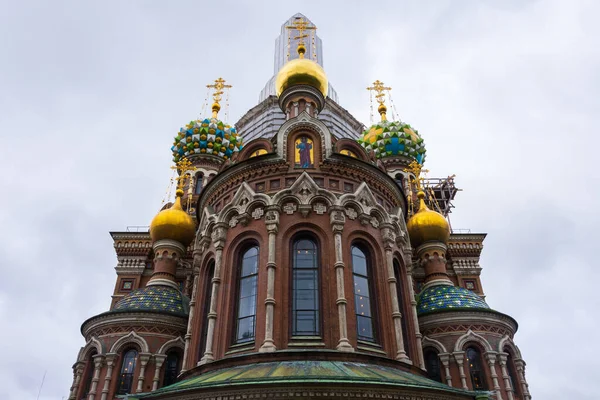 Cathedral Our Savior Spilled Blood Closeup Domes Architecture Facade Details — Stock Photo, Image