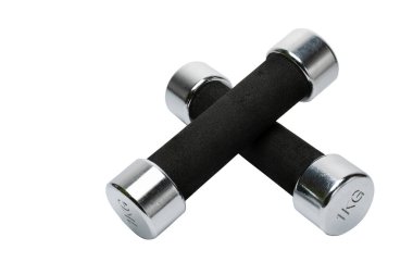 Fitness için halterler beyaz arkaplanda izole edildi