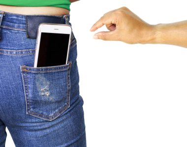 Hırsız için el çalışıyor kadın cep kot pantolon cep telefonu çaldı