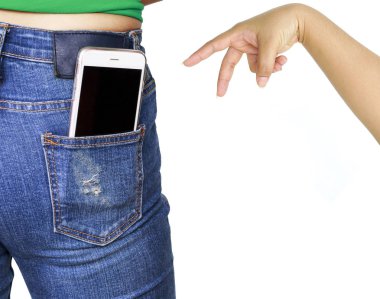 Hırsız için el çalışıyor kadın cep kot pantolon cep telefonu çaldı