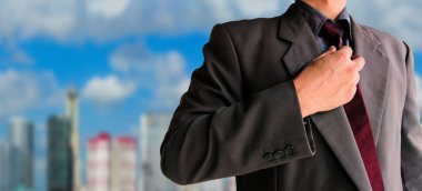 İşadamı için mücadele, mücadele iş kavramı hazır takım elbiseli.