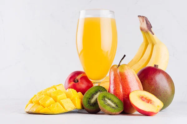 Homemade Healthy Beverage Multi Fruits Juice Red Yellow Green Orange — Stock Photo, Image