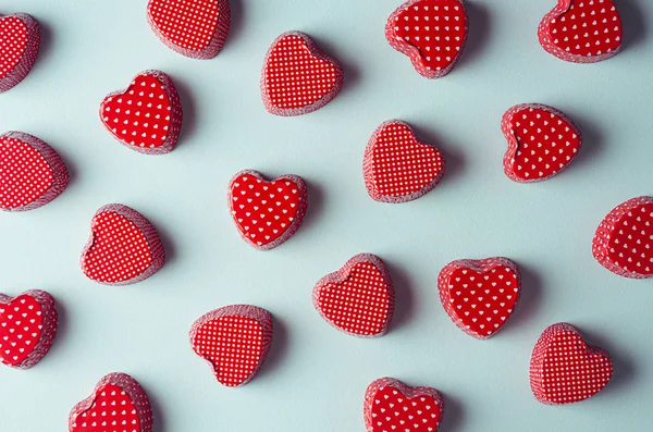Fond Abstrait Saint Valentin Coeurs Bonbons Rouges Sur Fond Menthe — Photo