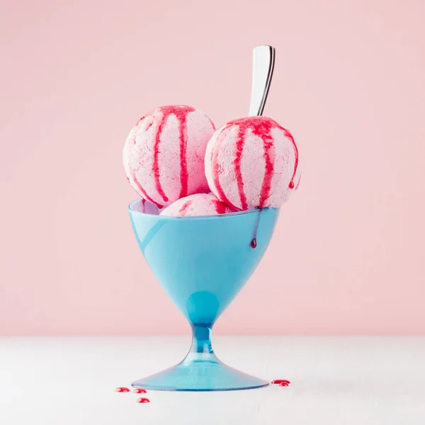 https://st4.depositphotos.com/3255607/30309/i/450/depositphotos_303093100-stock-photo-seasonal-sweet-dairy-dessert-pink.jpg