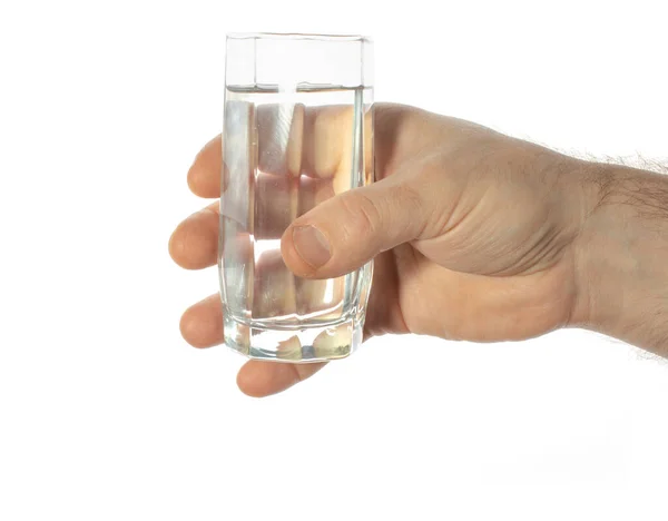 Close Mão Homem Segurando Copo Transparente Com Água Cristalina Sobre — Fotografia de Stock