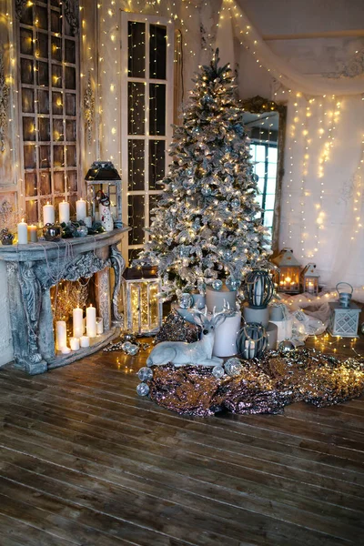 Warm Cozy Evening Christmas Room Interior Design Christmas Tree Decorated — Stock Photo, Image