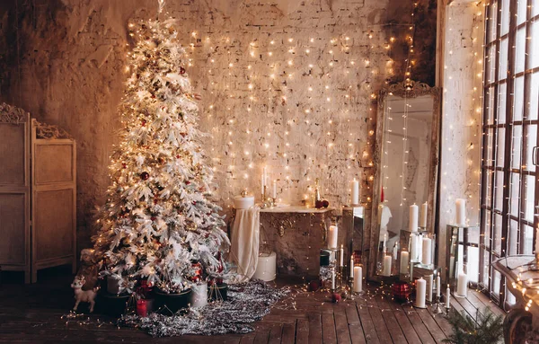 Chaleureuse Soirée Luxe Chambre Noël Design Intérieur Arbre Noël Décoré — Photo