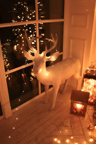 Belle Chambre Nouvel Décorée Par Lumière Noël Des Bougies — Photo