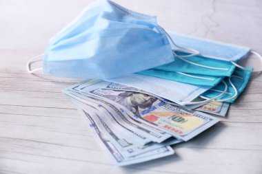Cerrahi yüz maskesi maliyeti kavramı 